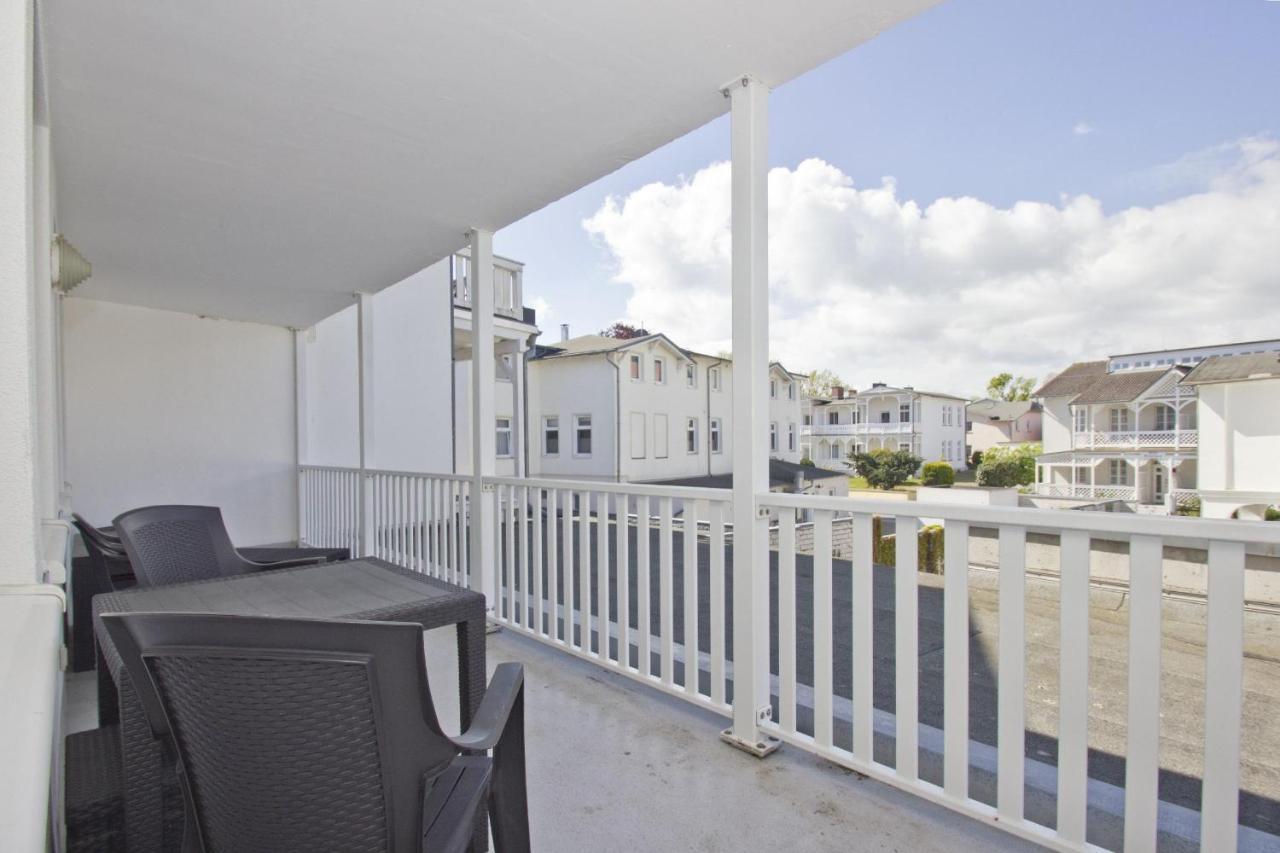 Haus Strandeck: Seaside Apartment with Balcony and Spa Access Goehren  Exterior photo